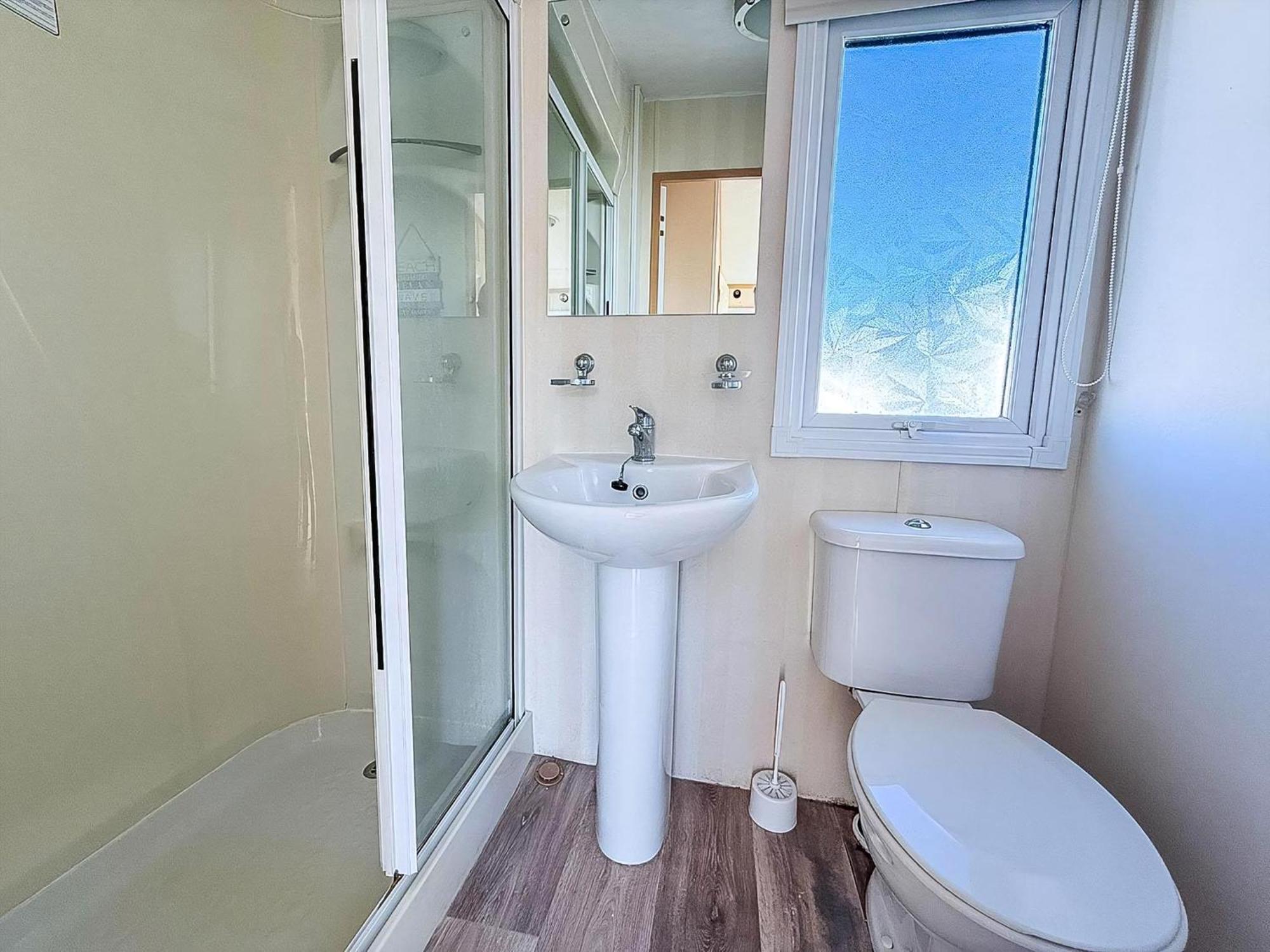 Lovely 6 Berth Caravan For Hire At Manor Park In Hunstanton Norfolk Ref 23044S Ngoại thất bức ảnh