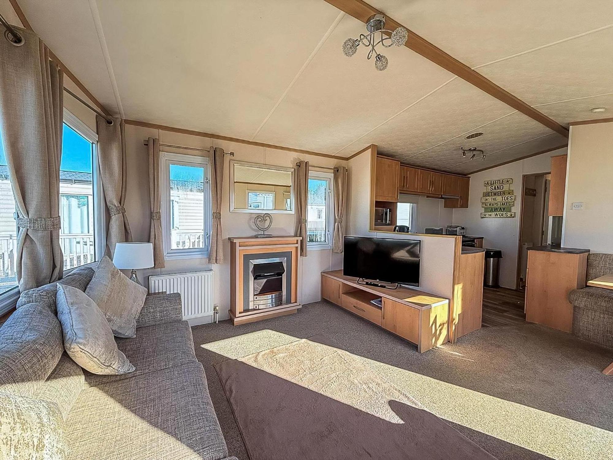 Lovely 6 Berth Caravan For Hire At Manor Park In Hunstanton Norfolk Ref 23044S Ngoại thất bức ảnh